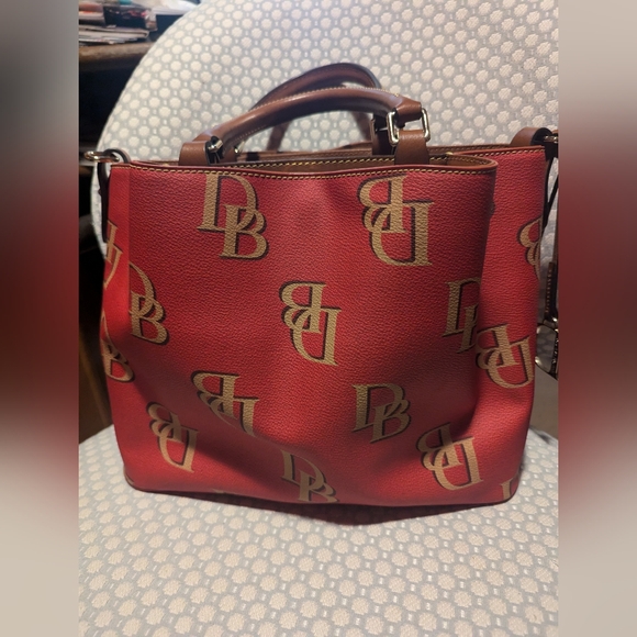 Dooney and Bourke Handbag - Picture 3 of 9
